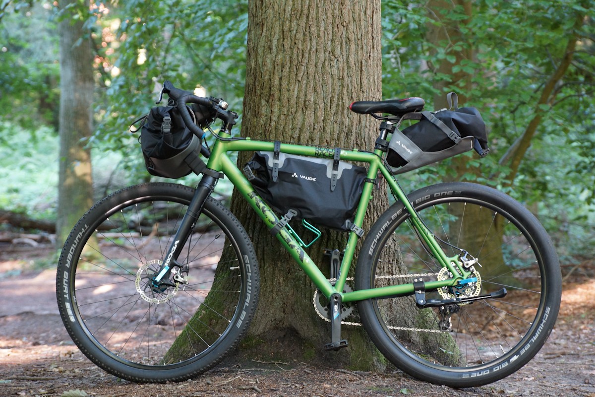 Bikepacking Fahrrad mit Taschen