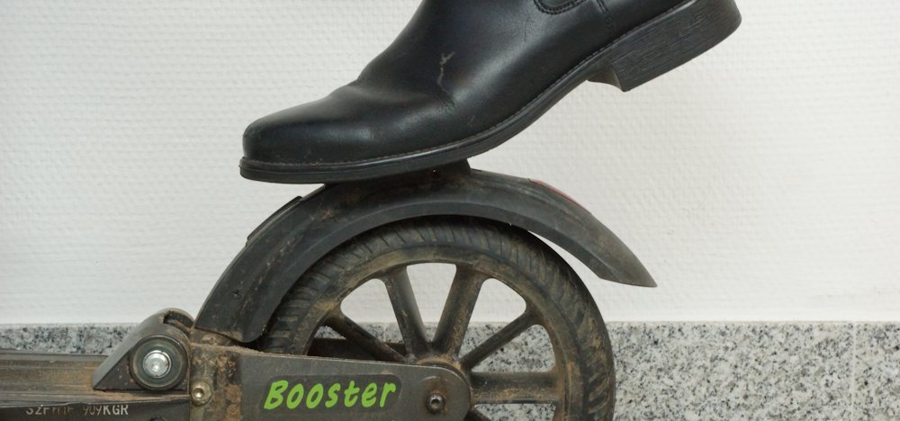 Bremsen hinten am E-Scooter