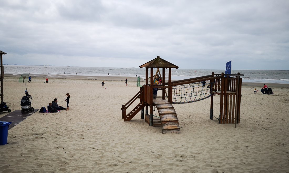 spielplatz am strand von norderney