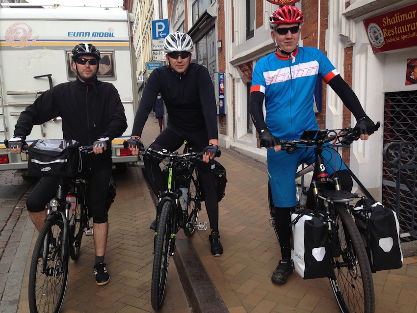 Carsten, Soeren und Oliver am ersten Tag in Flensburg