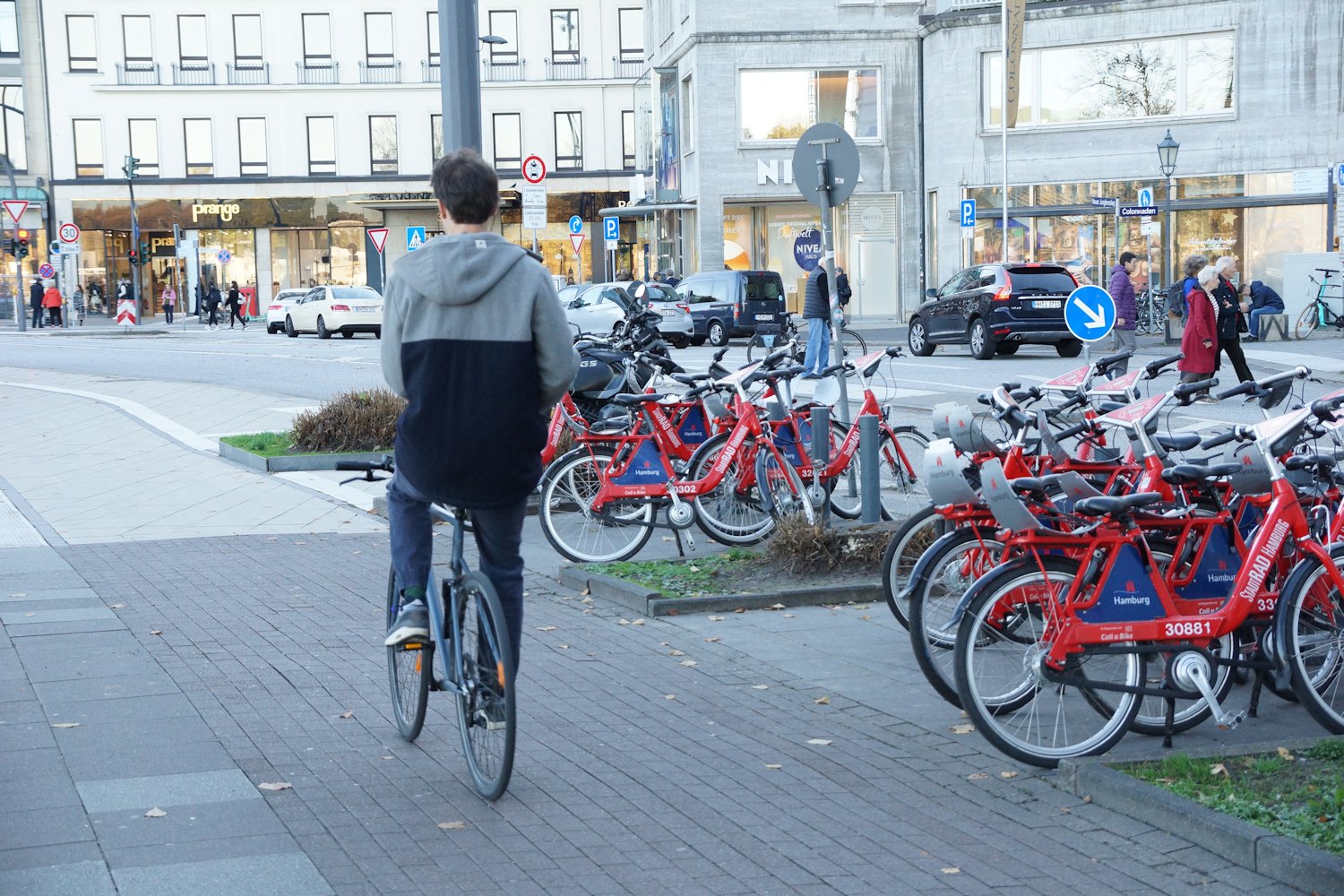 Verkehrsregeln beachten beim Fahrradfahren